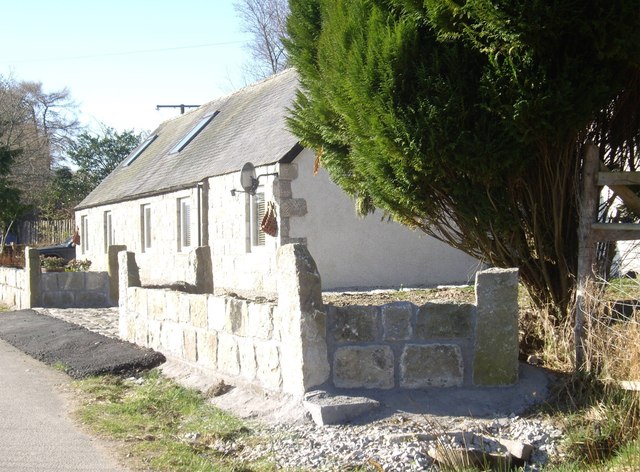 Cottage near Bankhead Farm © Stanley Howe :: Geograph Britain and Ireland