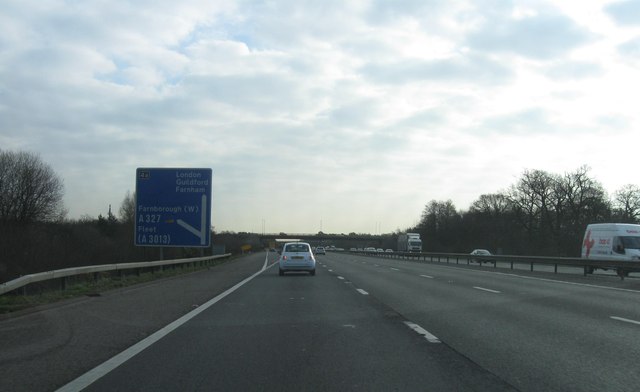 M3 junction 4a © Alex McGregor :: Geograph Britain and Ireland