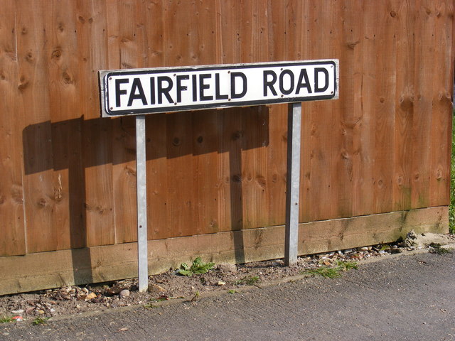 Fairfield Road sign