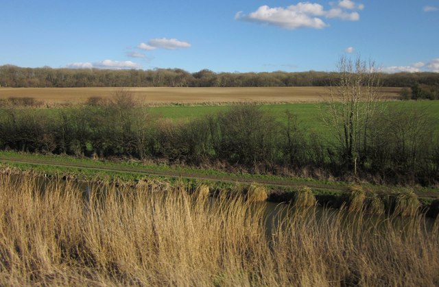 Canal and farmland, Crofton
