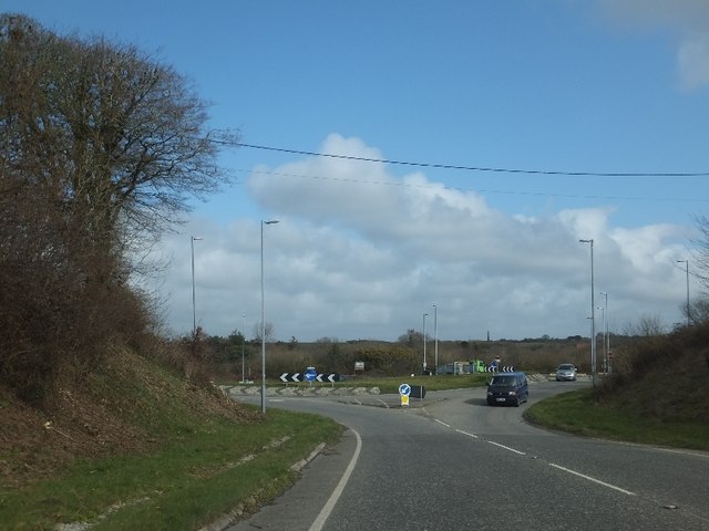 The roundabout at Halloon Farm © David Smith cc-by-sa/2.0 :: Geograph ...