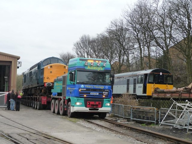 Delivering a Class 37 at Ingrow