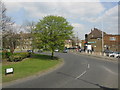 Roundabout intersection