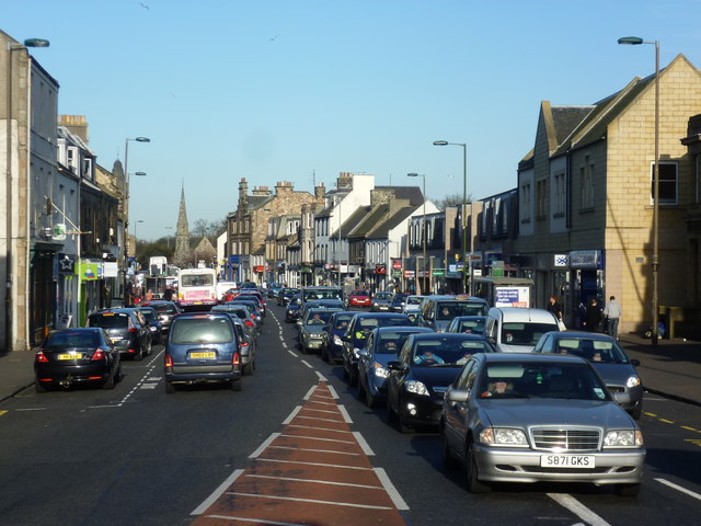 Musselburgh High Street © Kim Traynor Cc By Sa20 Geograph Britain