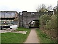 Path by Sheffield & Tinsley canal