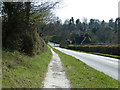 Halley Road descending towards the B2096