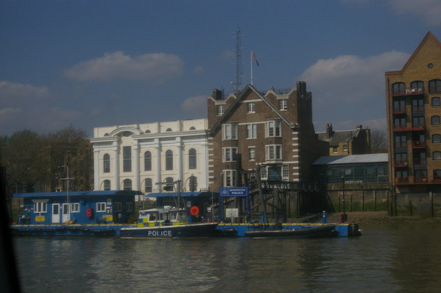 Wapping: Metropolitan Police Marine Support site