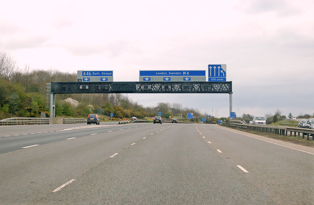 M4 Junction 18 eastbound (2) © MrC cc-by-sa/2.0 :: Geograph Britain and ...