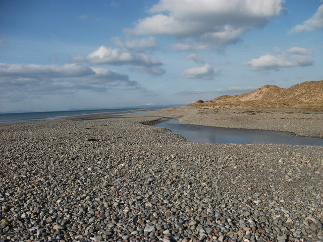 Fight between fresh & salt water © John Haynes :: Geograph Britain and ...