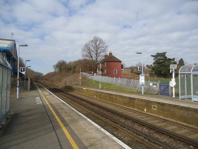 Bekesbourne railway station © Stacey Harris :: Geograph Britain and Ireland