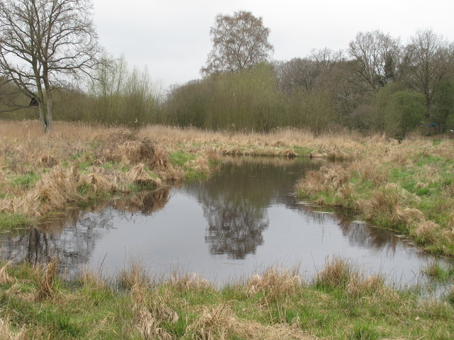 Pool near visitor centre, Redgrave &... © Roger Jones cc-by-sa/2.0 ...