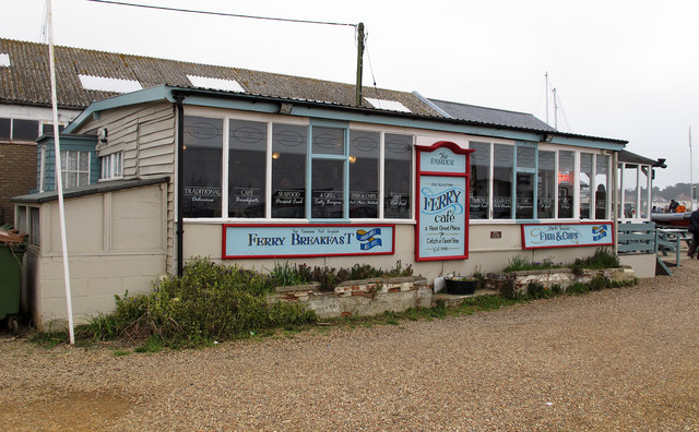 Ferry Cafe © Roger Jones cc-by-sa/2.0 :: Geograph Britain and Ireland