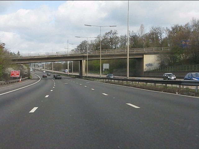 M1 motorway - Bucknells Lane bridge © Peter Whatley :: Geograph Britain ...