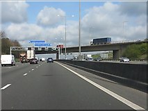 TL1006 : M1 motorway - former M10 bridge by Peter Whatley