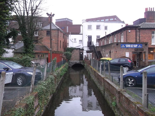 River Len in Maidstone © David Anstiss :: Geograph Britain and Ireland