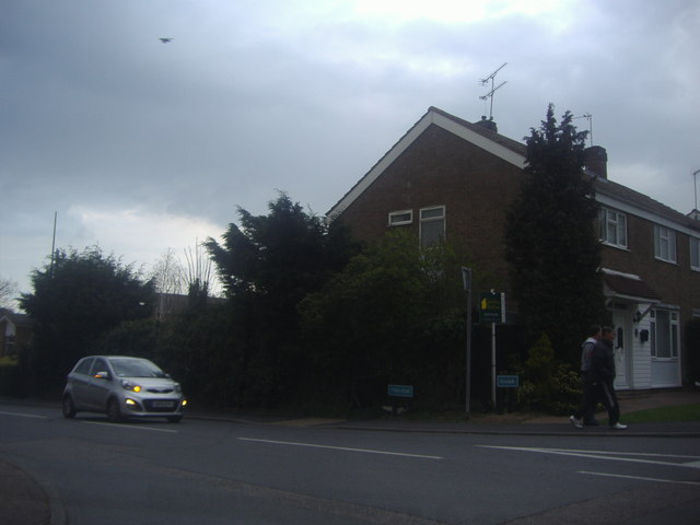 Tysea Road at the corner of Commonside Road