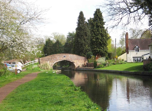 Whittington Horse Bridge (No. 28), Staffs & Worcs Canal, near Whittington
