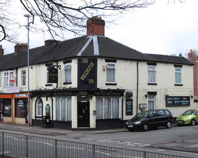 Stoke-upon-Trent - The Wellington Inn © Dave Bevis cc-by-sa/2.0 ...