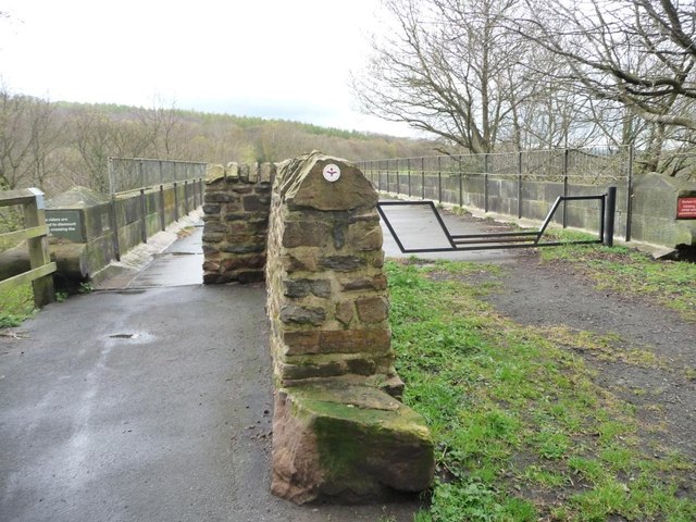Former railway viaduct across the Derwent