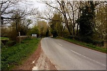 SU0194 : Neigh Bridge by Somerford Keynes by Steve Daniels
