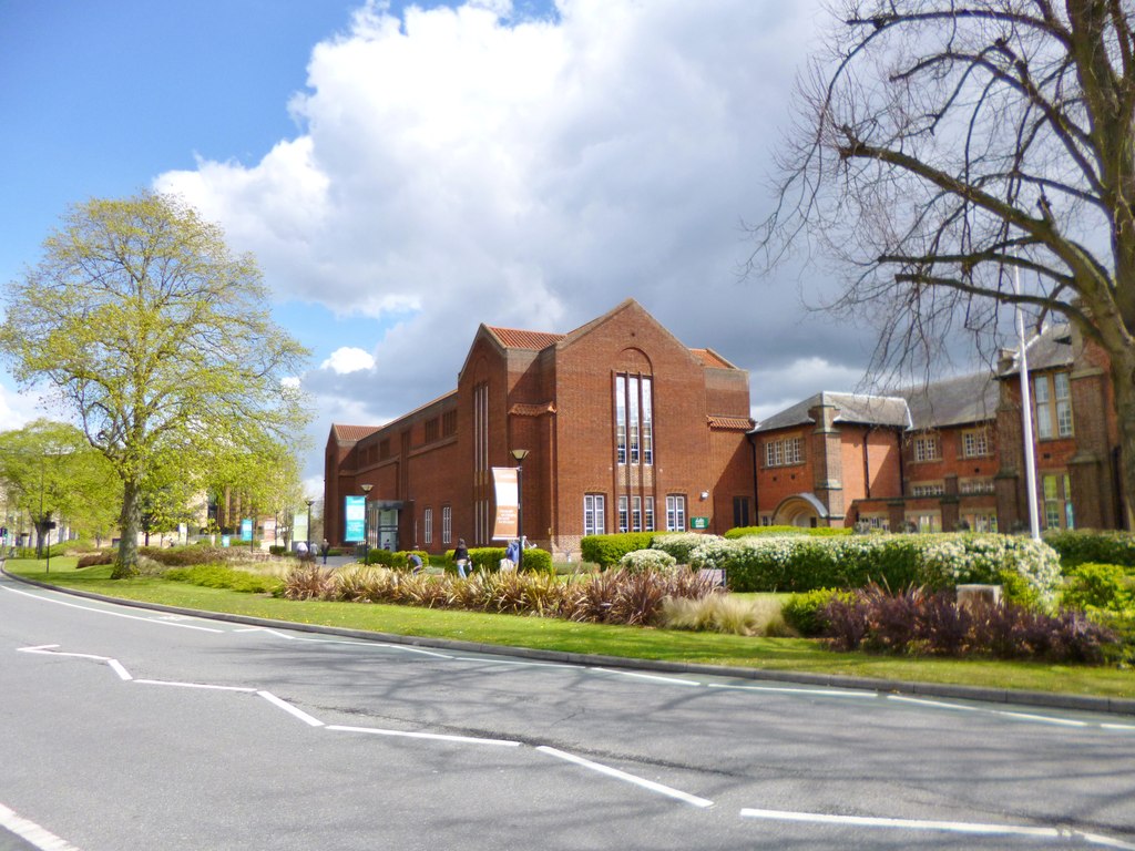 Highfield, Hartley Library © Mike Faherty cc-by-sa/2.0 :: Geograph ...