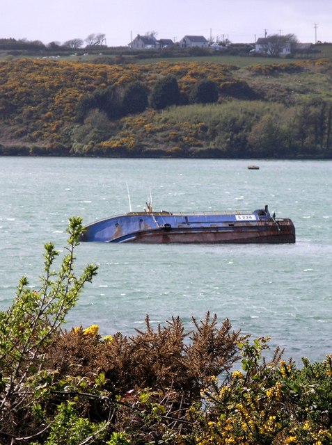 Shipwrecks near Saltmills - Ireland Highlights