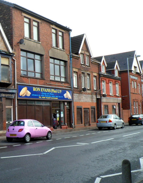 Ron Evans Pies Ltd Shop Taibach Port C Jaggery Cc By Sa 2 0 Geograph Britain And Ireland