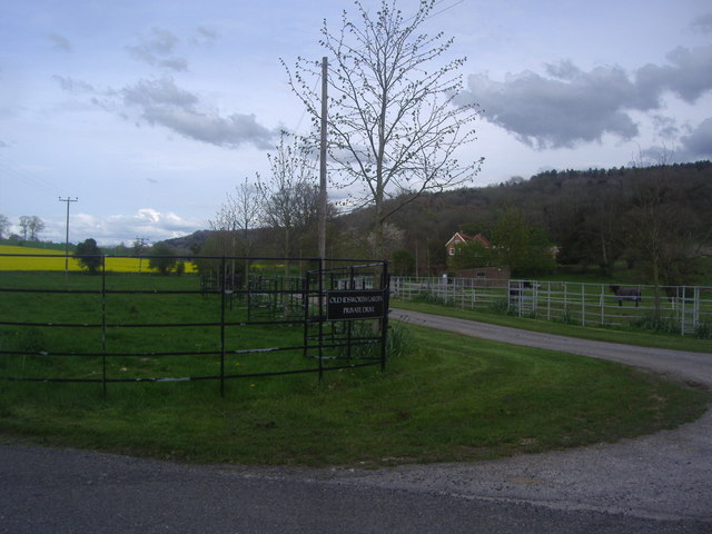 The entrance to Old Idsworth Garden © David Howard :: Geograph Britain ...