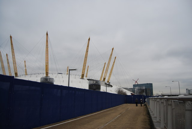 Diversion by the O2 arena