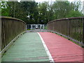 Footbridge across the Wandle near Watercress Park