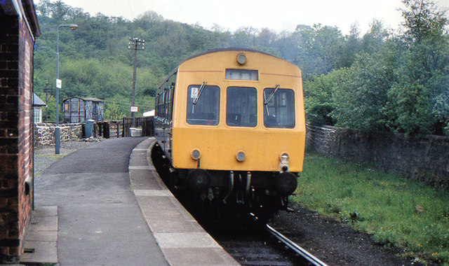 Train, Grosmont © Albert Bridge cc-by-sa/2.0 :: Geograph Britain and ...