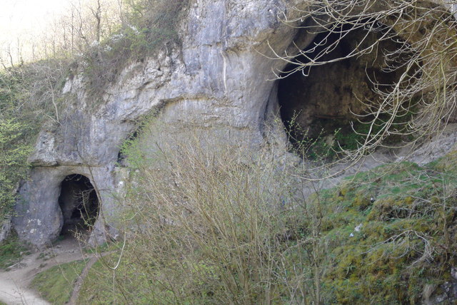 Dove Holes, Dovedale © Chris Morgan cc-by-sa/2.0 :: Geograph Britain ...