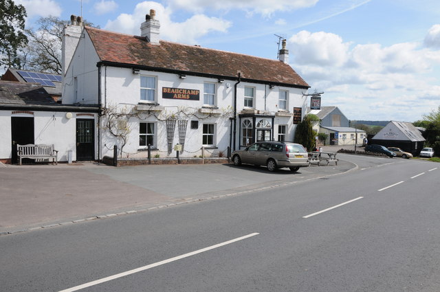 Beauchamp Arms, Dymock © Philip Halling cc-by-sa/2.0 :: Geograph ...