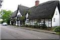 Thatched house in Milton Bryan