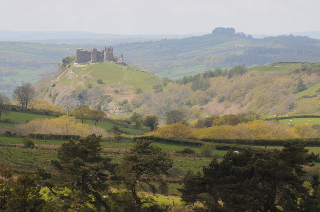 Carreg Cennen Castle © Philip Halling :: Geograph Britain and Ireland