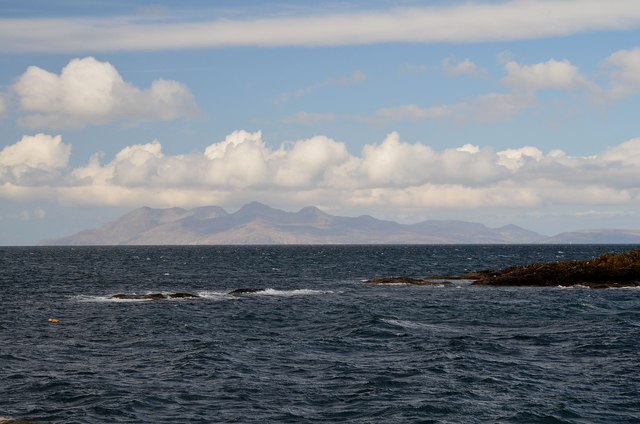 rum-from-mallaig-jim-barton-cc-by-sa-2-0-geograph-britain-and-ireland