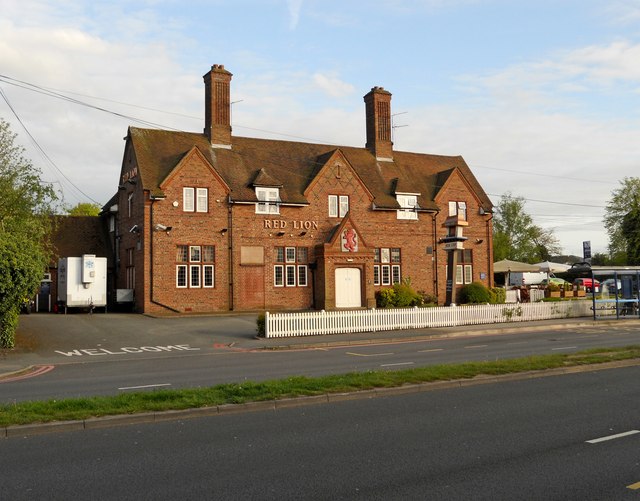 Walsgrave On Sowe-The Red Lion © Ian Rob :: Geograph Britain and Ireland