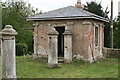 Wiseton Hall Gate Lodges, Drakeholes