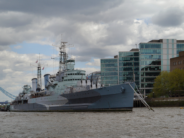 River Thames, HMS Belfast © David Dixon cc-by-sa/2.0 :: Geograph ...