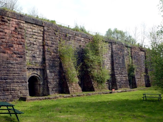 Lime kilns at Froghall Wharf © Graham Hogg cc-by-sa/2.0 :: Geograph ...