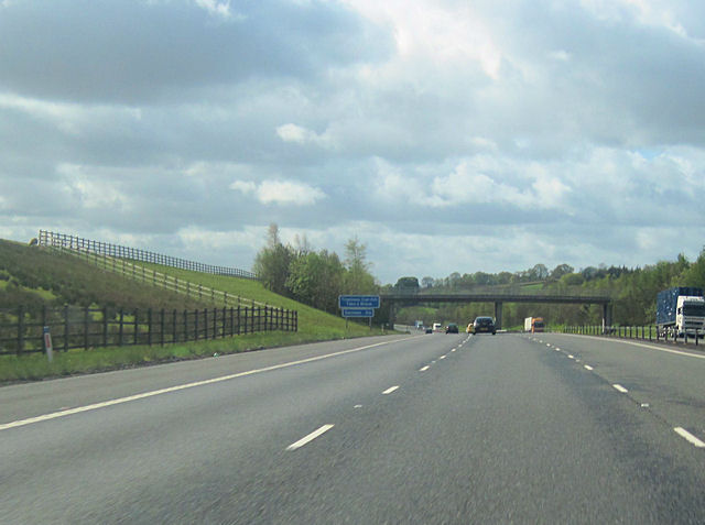 A74(M) south Cogries bridge access road © John Firth cc-by-sa/2.0 ...