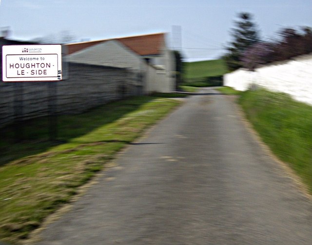 'Welcome to Houghton-le-Side' sign