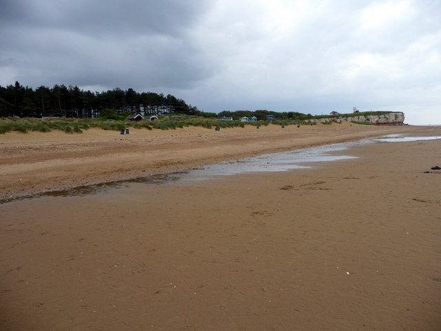 Hunstanton Beach, Norfolk © Christine Matthews cc-by-sa/2.0 :: Geograph ...