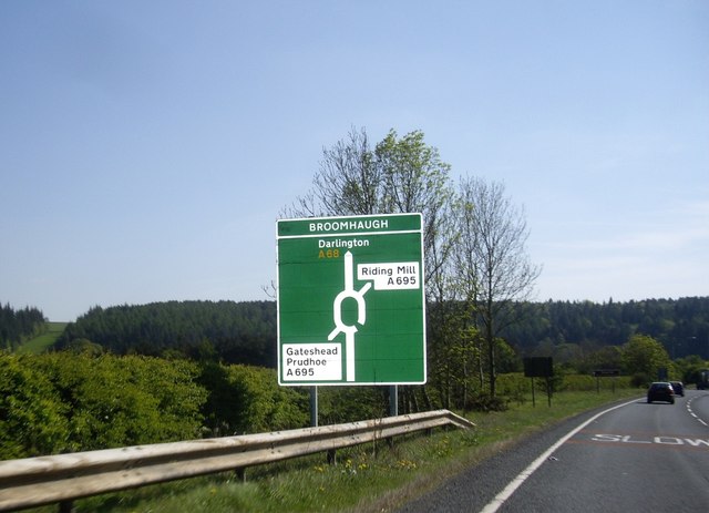 Approach to Broomhaugh roundabout