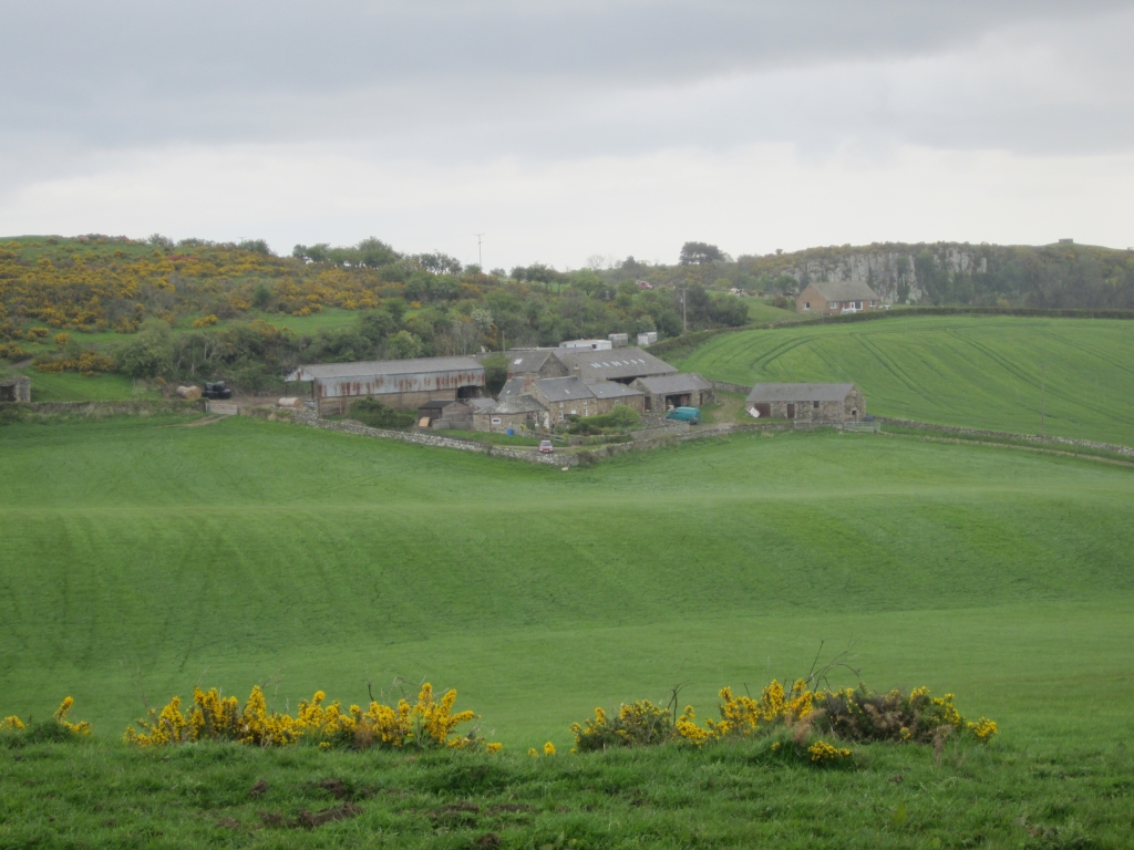 craggy-hall-farm-graham-robson-cc-by-sa-2-0-geograph-britain-and