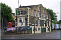 SE1538 : The Junction public house by Roger Templeman