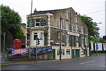 SE1538 : The Junction public house by Roger Templeman