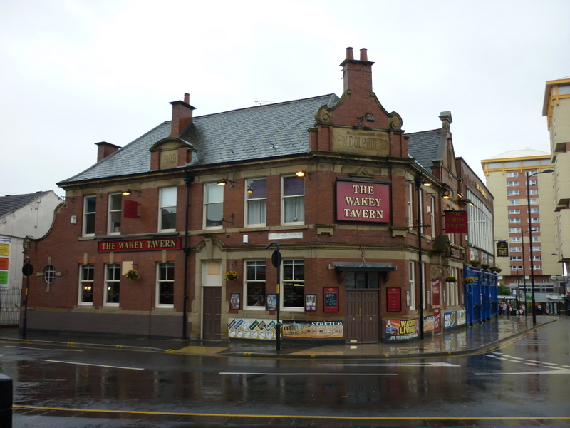 The Wakey Tavern, Wakefield © Ian S cc-by-sa/2.0 :: Geograph Britain ...