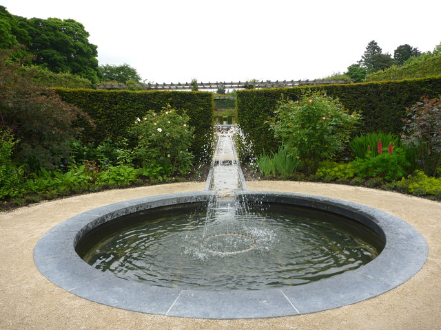 The Alnwick Garden : A Small Pool In The... © Richard West :: Geograph ...