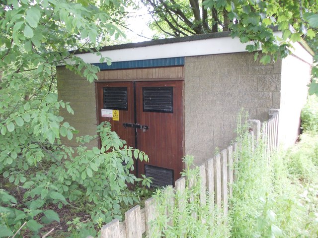Electricity Substation No 966 - off Bingley Road